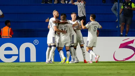L.A. Galaxy rescata empate ante San Miguelito en la CONCACAF Champions Cup