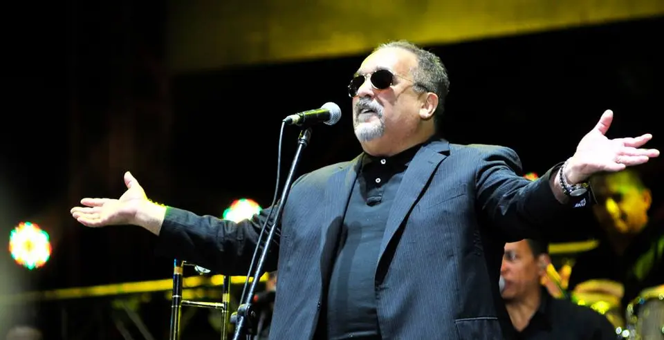Medios de comunicación revelaron que el músico pasa por problemas respiratorios / FB: @WillieColonOnLine