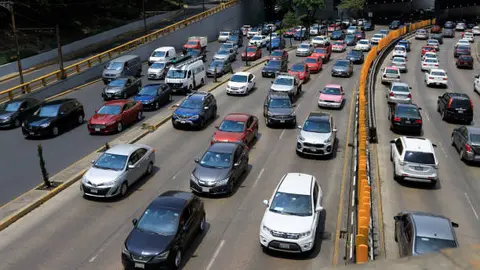 El programa Hoy No Circula aplica de 05:00 a 22:00 horas en la Zona Metropolitana del Valle de México./ Pixabay