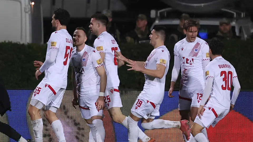 Jugadores del Zrinjski tras empate con Crystal Palace | AP