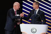 Infantino y Ceferin durante el 50° Congreso Ordinario de la UEFA en Bruselas | AFP