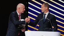 Infantino y Ceferin durante el 50° Congreso Ordinario de la UEFA en Bruselas | AFP
