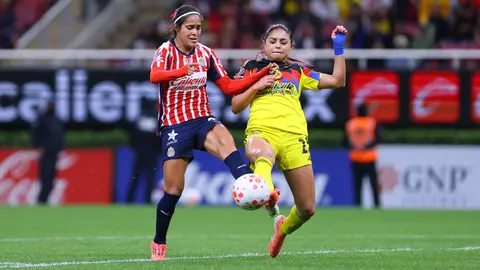 "Me encanta que me abucheen": Jana Gutiérrez no se intimida cuando visita a Chivas en el Clásico