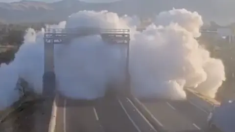 Como pasó en la CDMX, una cortina de humo se extendió por toda la zona hasta llegar la explosión / Especial