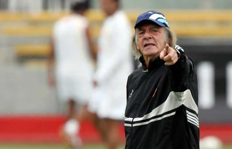 Menotti se lanzó en contra de Chilavert |MEXSPORT