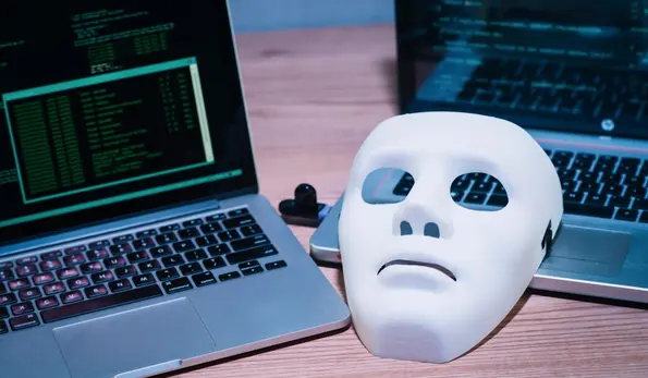 El FBI advirtió sobre una peligrosa campaña de ciberataques por parte de hackers rusos / FREEPIK