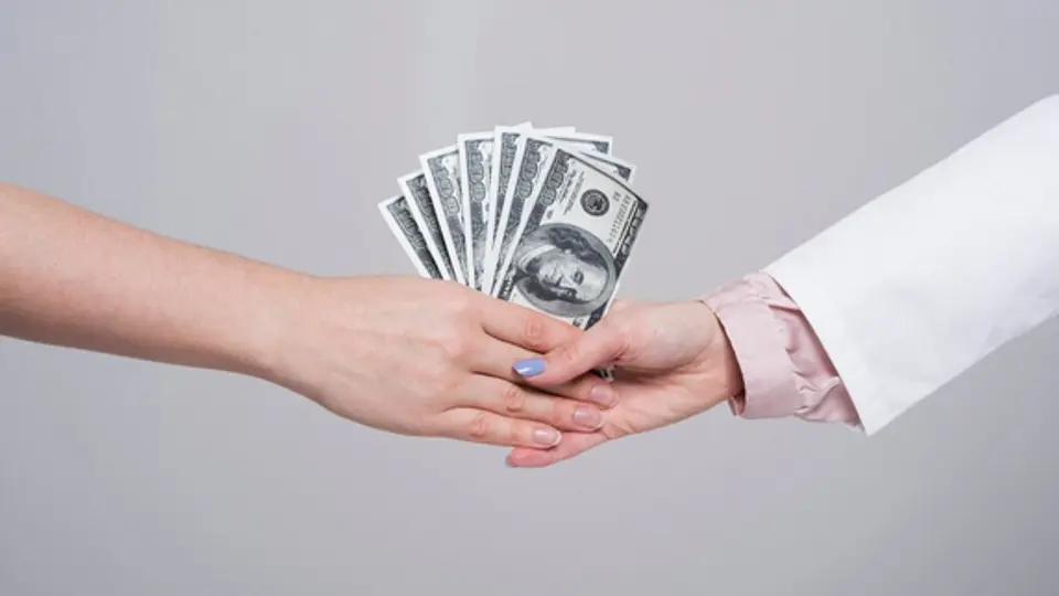 Recuerda que el tipo de cambio puede variar dependiendo el banco / FREEPIK