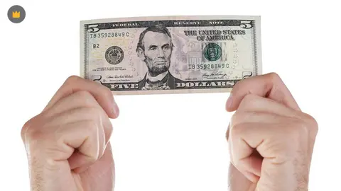 La moneda se mantiene estable este viernes por lo que no representa gran variedad en su cambio / FREEPIK