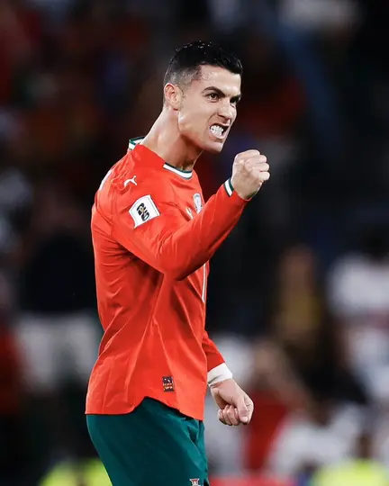 Cristiano Ronaldo jugando con Portugal l X: @Cristiano