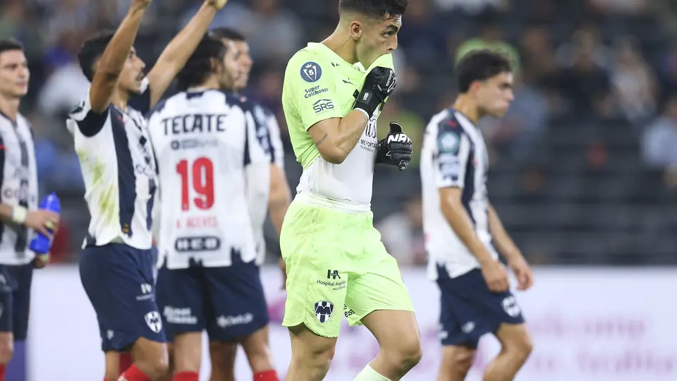 Rayados tiene en duda a nueve jugadores para el partido ante Chivas l IMAGO7