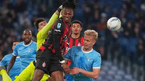 AC Milán jugando contra Lazio l AP