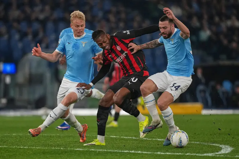 AC Milán jugando ante Lazio l AP