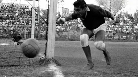 Antonio 'Tota' Carbajal, en 1962 | MEXSPORT