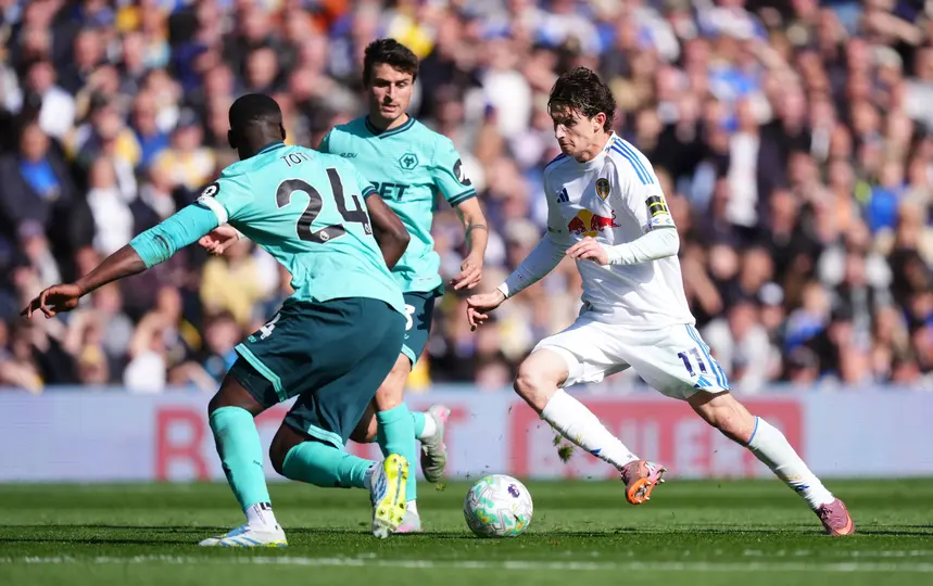 Jugadores de Wolverhampton durante el partido contra Leeds United | AP