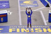 ¡Volvió el campeón! John Korir destrozó el récord de horas del recorrido del Maratón de Boston