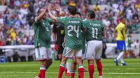 México vence a Brasil con doblete de Oribe Peralta en Juego de Leyendas