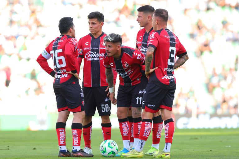 Jugadores de Atlas en el juego contra Santos | MEXSPORT