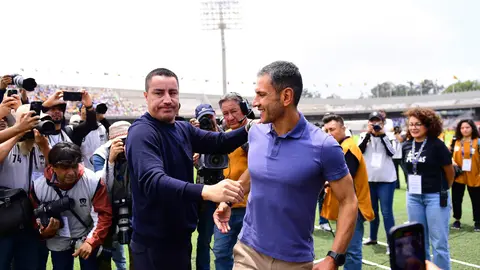 Jaime Lozano lanza 'pedrada' a Pachuca y compara proceso de Efraín Juárez con Pumas