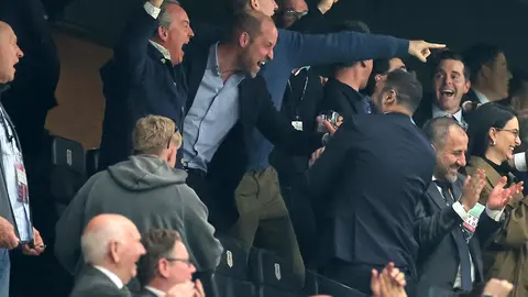 ¡Realeza en Estambul! Príncipe William presente en la victoria del Aston Villa en la final de la Europa League