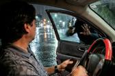 Querido reportero es bajado de su auto a punta de pistola en pleno enlace en vivo