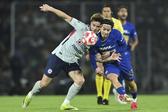 Agustín Palavecino y Jordan Carrillo en partido de Cruz Azul y Pumas en la Liga MX | IMAGO 7