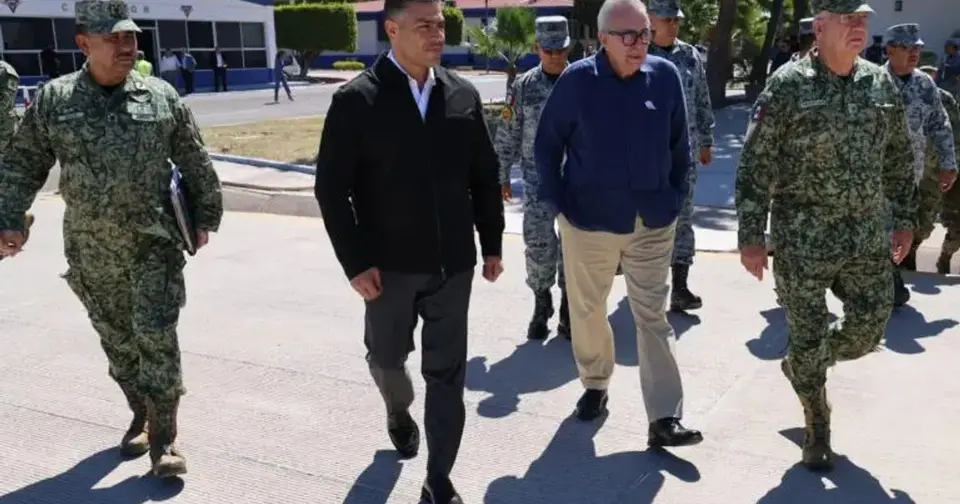 La seguridad del gobernador con licencia está a cargo de elementos de la Policía Estatal de Sinaloa./ X