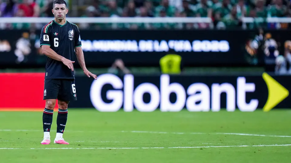 Erik Lira, jugador de la Selección Mexicana | MEXSPORT