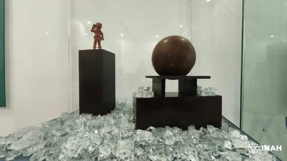 La exposición Hule ritual. Pelotas milenarias estará hasta agosto 2026 / Especial
