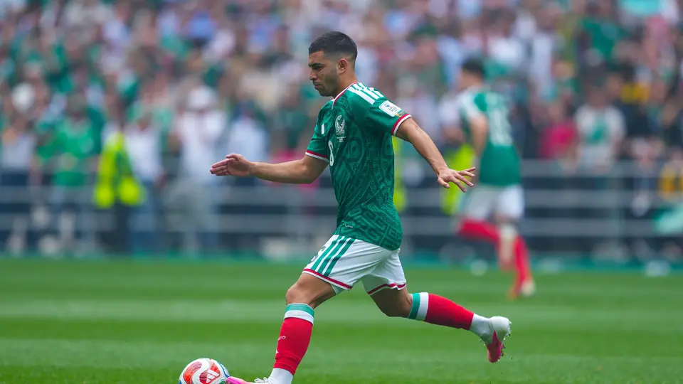Erik Lira, jugador de la Selección Mexicana | MEXSPORT
