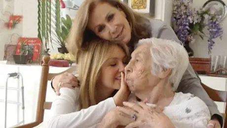Condenan a enfermera por maltrato a Eva Mange, abuela de Laura Zapata y Thalía