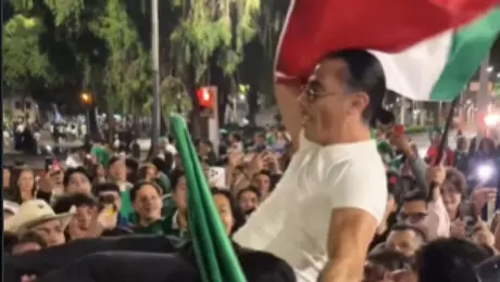 Salt Bae, el famoso chef turco, celebró con los mexicanos en el Ángel tras victoria ante Corea del Sur