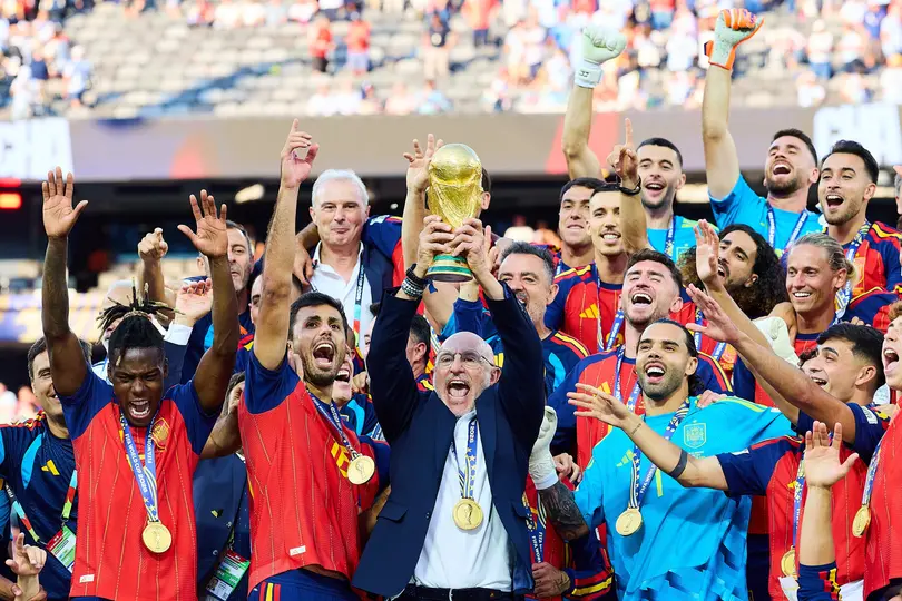 Luis de la Fuente, entrenador de España | MEXSPORT