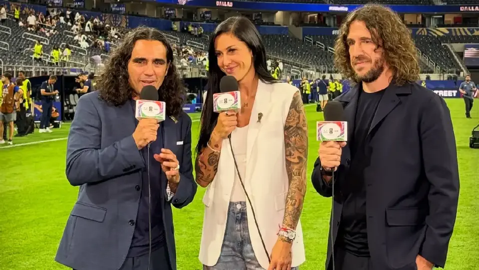 Carles Puyol, Jenni Hermoso y Juan Pablo Sorín l Instagram: @jennihermoso