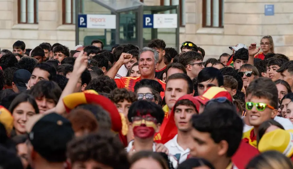 Festejos en España dejan un saldo de 2 muertos y múltiples heridos / X @RafaDominguezPo