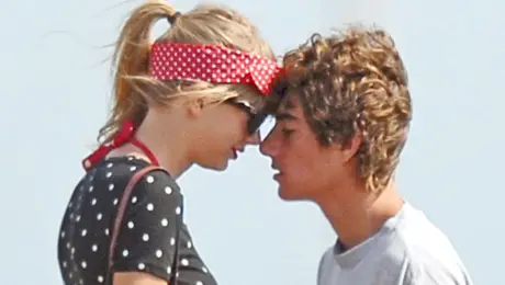 ¿De ex de Taylor Swift a buscado por Rusia? El caso de Conor Kennedy
