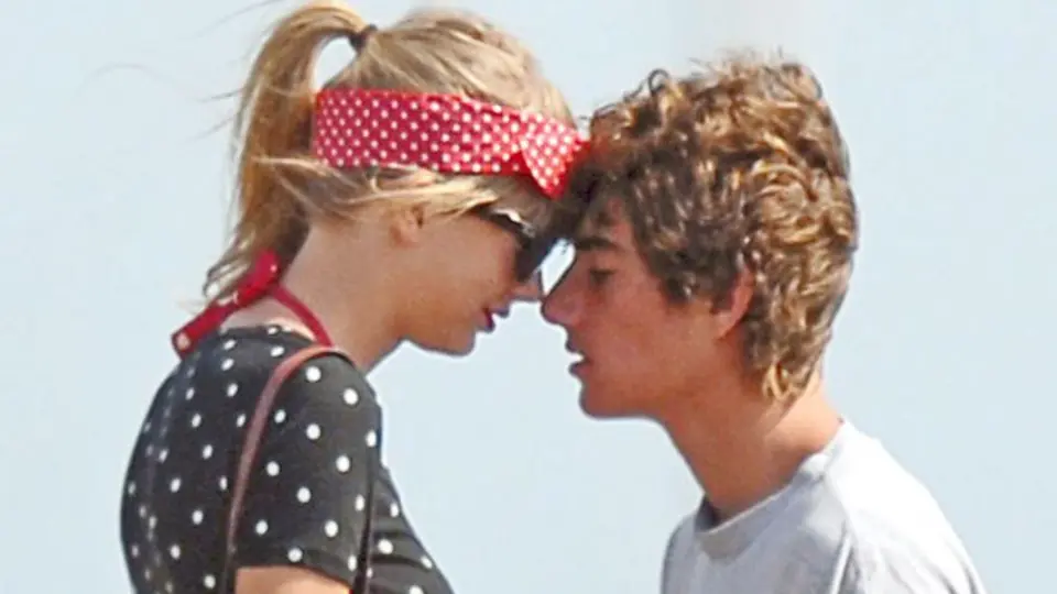 ¿De ex de Taylor Swift a buscado por Rusia? El caso de Conor Kennedy