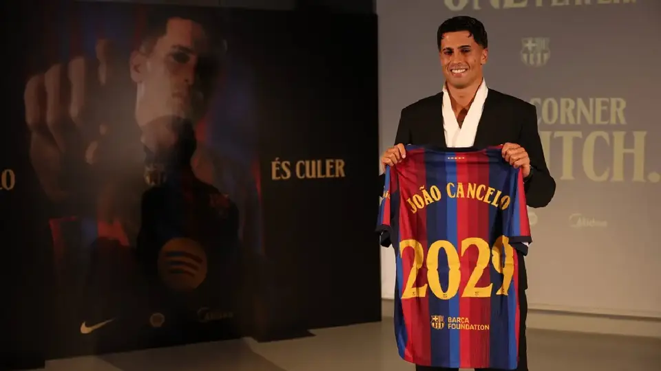 ¡De vuelta a casa! Joao Cancelo regresa a Barcelona; firmó contrato hasta 2029