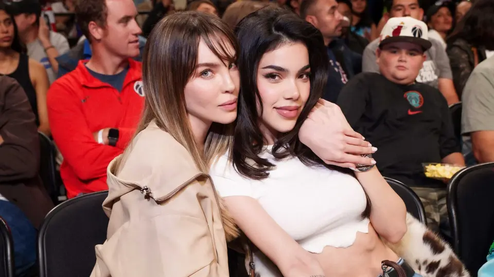 Belinda y Kenia Os colaboraron en la canción “Jackpot”./I:@belindapop