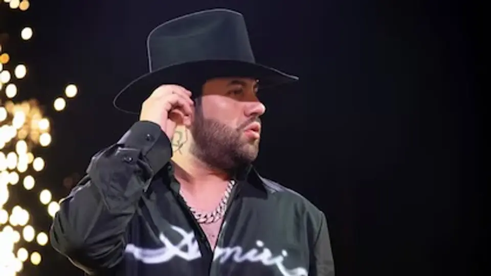 Luis R. Conriquez tenía programado presentarse el 28 de agosto en el Teatro del Pueblo de Fresnillo./@LuisRConriquez