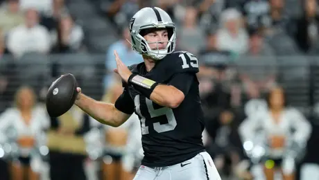 Fernando Mendoza verá su primera titularidad con los Raiders