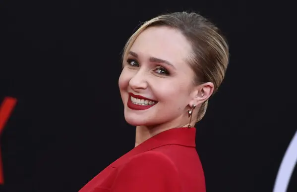 La actriz Hayden Panettiere, conocida por sus papeles en Heroes y Nashville, murió en agosto./ AP