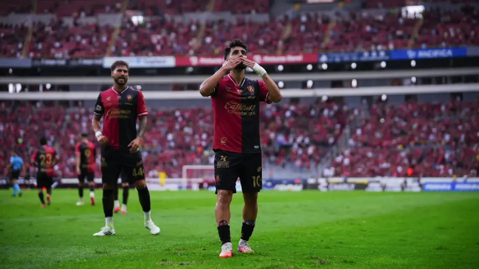Luís Esteves, jugador del Atlas, en festejo de gol ante Pumas, en el Apertura 2026 | IMAGO7