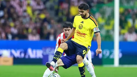 Henry Martín explota tras ser sustituido en el Clásico