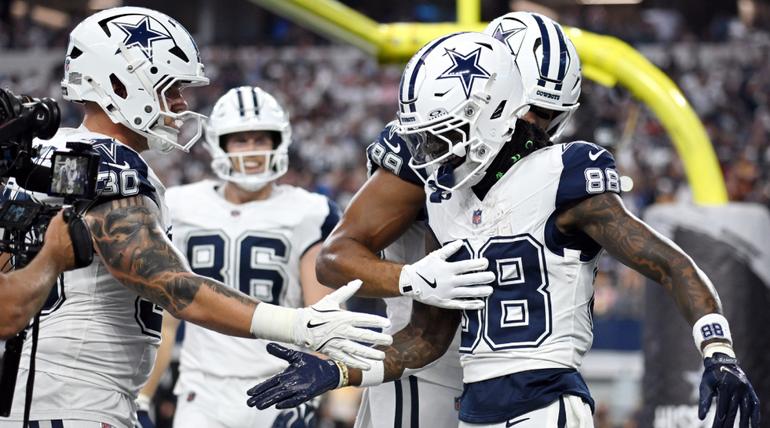 Cowboys celebra su ventaja ante los Commanders | AP