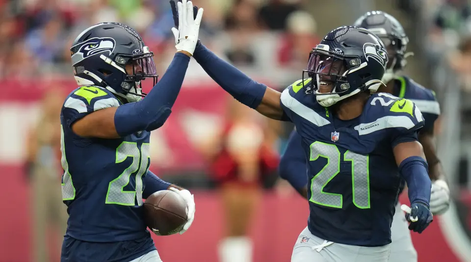 Los Seahawks avanzan tranquilos hacia la victoria ante los Cardinals | AP