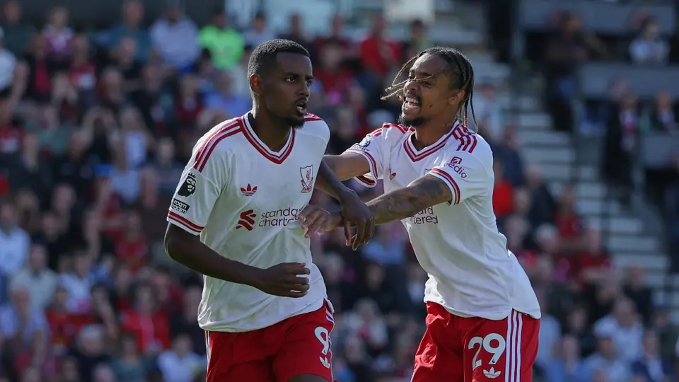 Liverpool vence al Bournemouth con gol de Alexander Isak