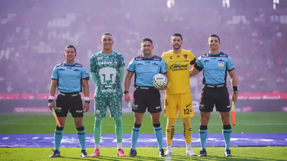 Keylor Navas y Camilo Vargas en Liga MX | IMAGO7