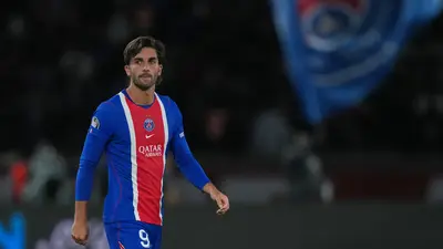 Ferran Torres llega a 7 goles en 6 partidos con el PSG en triunfo 2-1 ante el Marsella