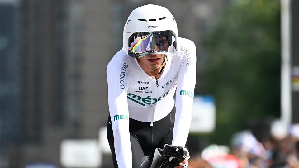 Isaac del Toro durante su participación en el Mundial de Ciclismo | AP