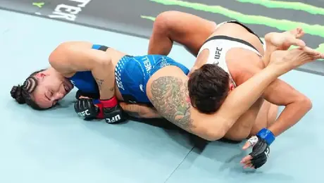 ¿La mejor sumisión del año? Así fue la victoria de Casey O’Neill